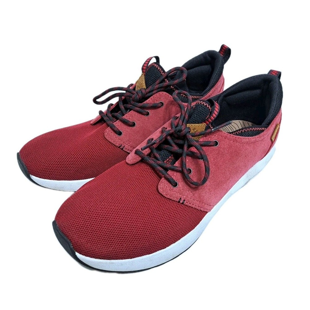 Reef Cruiser Sneakers Men's Size 11 Red White Low Top Lace Up Shoes Sneakers